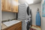 Aspen Lodge, 2 Washers and 2 Dryers in Separate Laundry Room